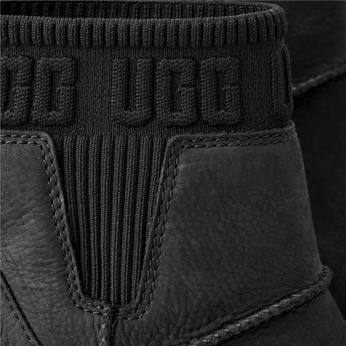 UGG Women's Moxy Chelsea Black Waterproof